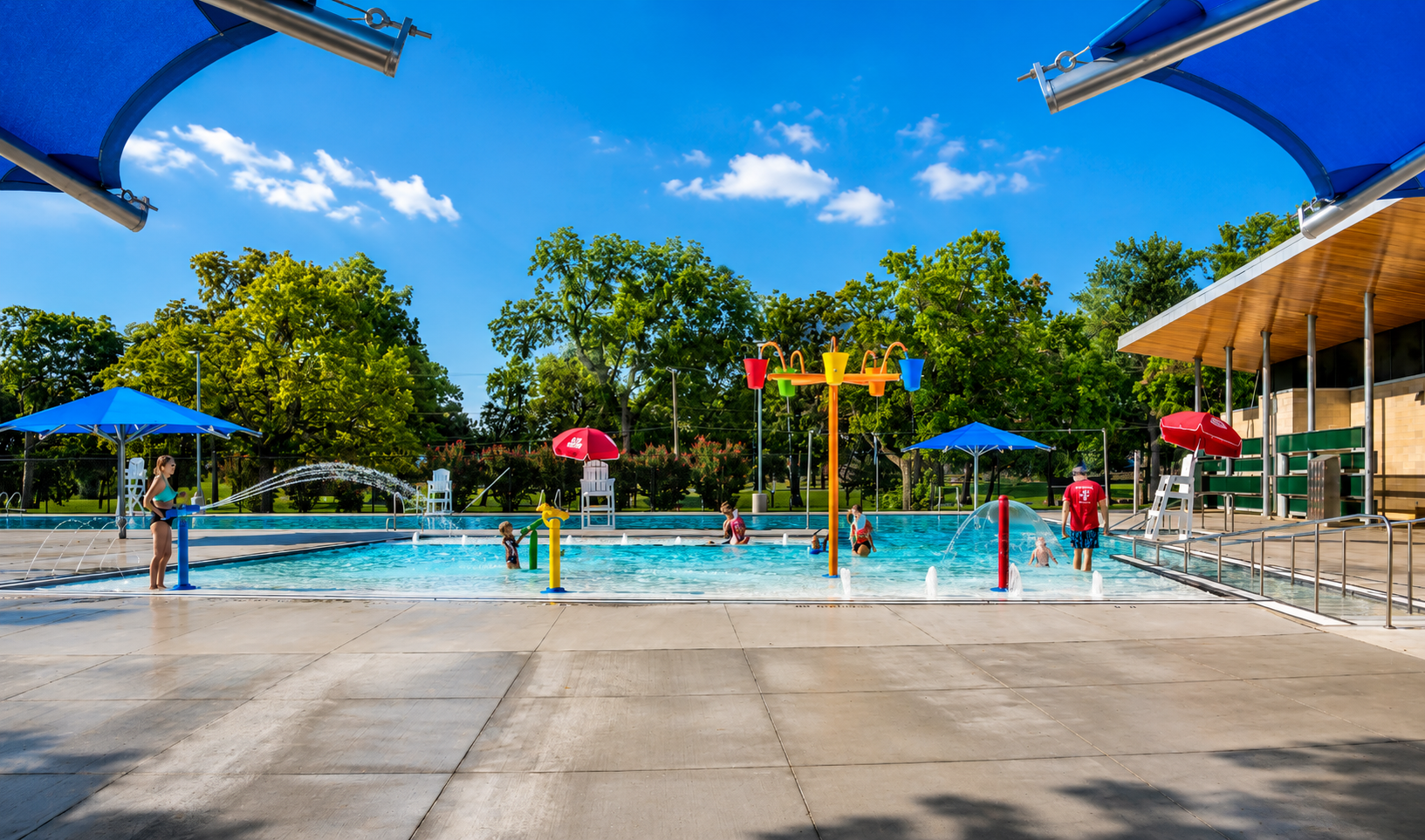 Water recreation near Melrose & Silver Apartments